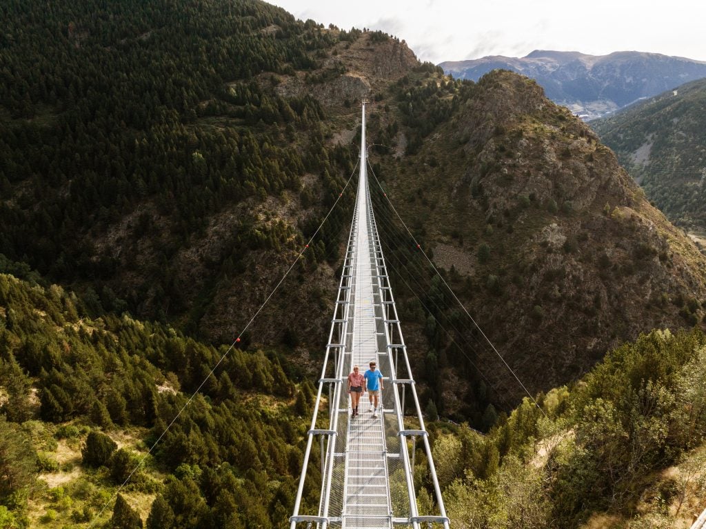 Andorra bezienswaardigheden tibetan bridge